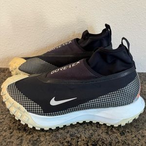 Nike ACG Mountain Fly Gore-tex - Black